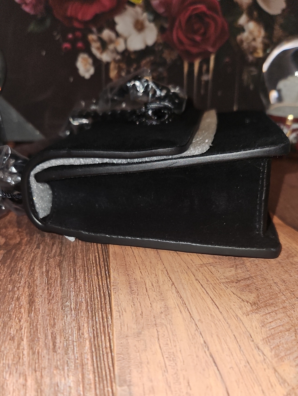Kurt Geiger NWT Shoreditch Black Suede Crossbody Bag and Mirror - Picture 12 of 15